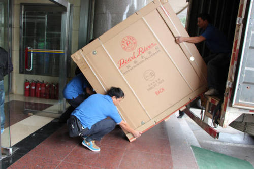 六合钢琴贵重工艺品无忧运